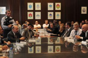 Inza y otros intendentes se reunieron con el secretario Augusto Costa por la Federalizaci�n de Precios Cuidados